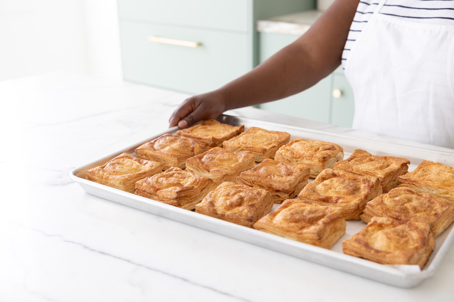 Box of 24 Pies